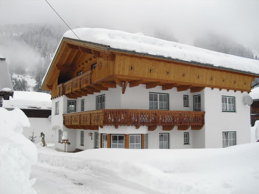 Apart Lorenz Häselgehr Buitenkant foto