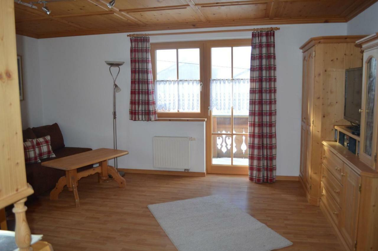 Apart Lorenz Häselgehr Buitenkant foto